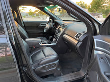 Load image into Gallery viewer, 2015 Ford Explorer XLT