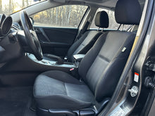 Load image into Gallery viewer, 2010 Mazda Mazda 3i touring