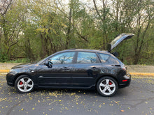 Load image into Gallery viewer, 2005 Mazda Mazda3S Hatchback