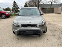 Load image into Gallery viewer, 2013 Kia Soul +
