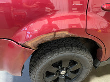 Load image into Gallery viewer, 2012 Ford Escape Limited AWD