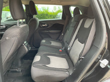 Load image into Gallery viewer, 2014 Jeep Cherokee Sport
