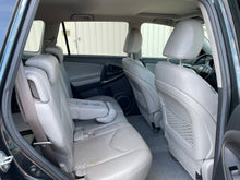 Load image into Gallery viewer, 2010 Toyota RAV4 limited AWD