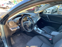 Load image into Gallery viewer, 2011 Mazda Mazda 3i Touring