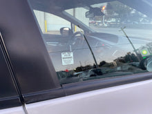 Load image into Gallery viewer, 2014 Honda Civic Hybrid