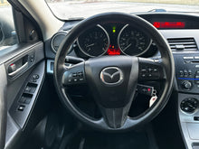 Load image into Gallery viewer, 2010 Mazda Mazda 3i touring