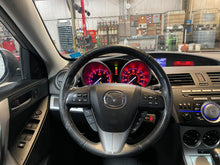 Load image into Gallery viewer, 2011 Mazda Mazda3 S Hatchback