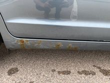 Load image into Gallery viewer, 2011 Ford Fusion SE