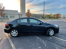 Load image into Gallery viewer, 2010 Mazda Mazda 3i