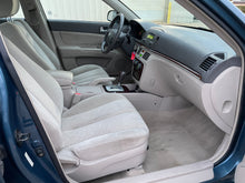 Load image into Gallery viewer, 2007 Hyundai Sonata SE
