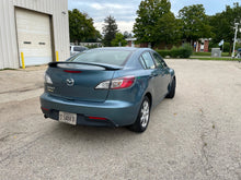 Load image into Gallery viewer, 2010 Mazda Mazda 3i