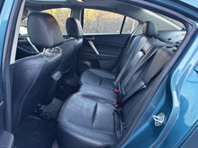 Load image into Gallery viewer, 2010 Mazda Mazda 3S