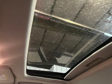 Load image into Gallery viewer, 2008 Ford Fusion SE