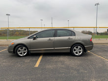 Load image into Gallery viewer, 2007 Honda Civic EX