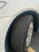 Load image into Gallery viewer, 2004 Honda Civic LX