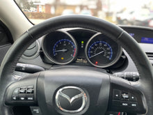 Load image into Gallery viewer, 2012 Mazda Mazda 3i Sky-Active