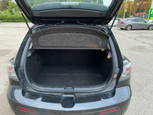 Load image into Gallery viewer, 2009 Mazda Mazda3S Hatchback