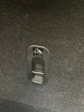 Load image into Gallery viewer, 2005 Mazda Mazda3S Hatchback