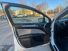 Load image into Gallery viewer, 2014 Ford Fusion S