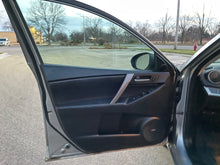 Load image into Gallery viewer, 2010 Mazda Mazda 3S