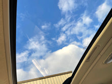 Load image into Gallery viewer, 2006 Mercury Mariner