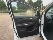 Load image into Gallery viewer, 2013 Ford Escape SEL