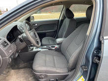 Load image into Gallery viewer, 2011 Ford Fusion SE