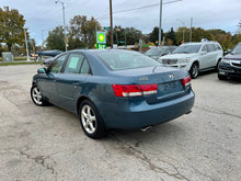 Load image into Gallery viewer, 2007 Hyundai Sonata SE
