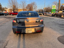 Load image into Gallery viewer, 2007 Mazda Mazda 3S