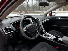 Load image into Gallery viewer, 2014 Ford Fusion SE