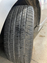 Load image into Gallery viewer, 2011 Mazda Mazda3 S Hatchback