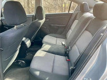 Load image into Gallery viewer, 2006 Mazda Mazda3i