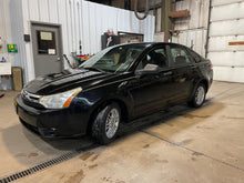 Load image into Gallery viewer, 2010 Ford Focus SE