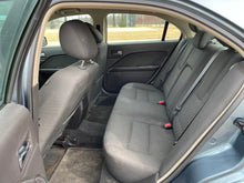 Load image into Gallery viewer, 2011 Ford Fusion SE