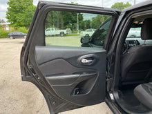Load image into Gallery viewer, 2014 Jeep Cherokee Sport