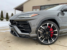Load image into Gallery viewer, Lamborghini Urus