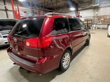 Load image into Gallery viewer, 2009 Toyota Sienna XLE