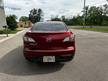 Load image into Gallery viewer, 2010 Mazda Mazda 3i
