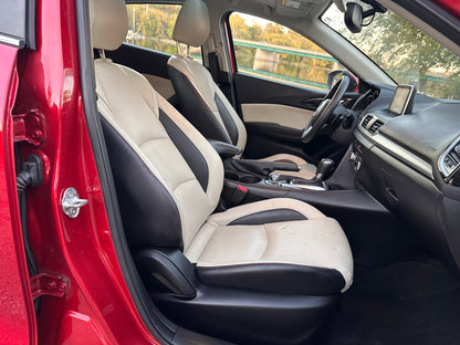 2015 Mazda Mazda 3S Grand Touring Hatchback