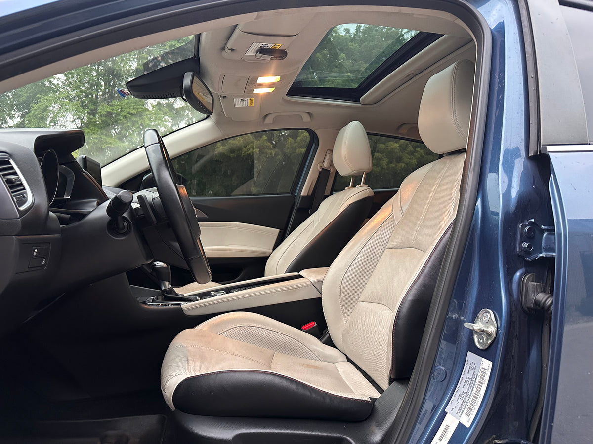 2017 Mazda 3 S Grand Touring