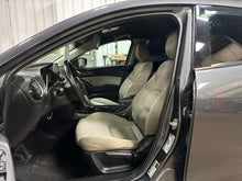 Load image into Gallery viewer, 2015 Mazda Mazda 3 Touring
