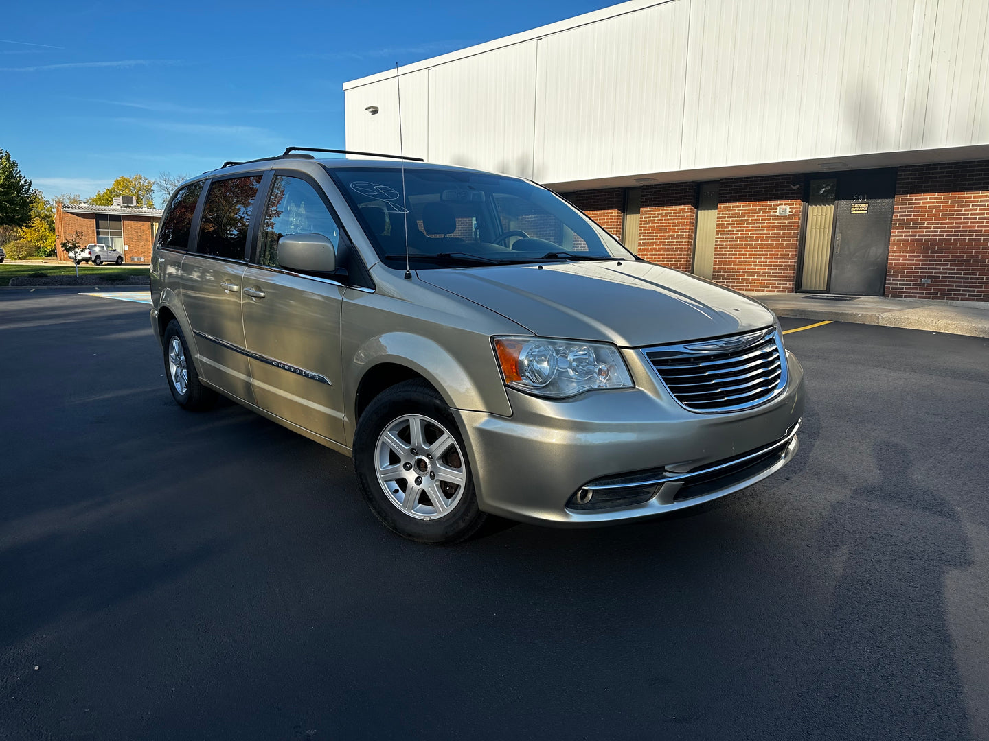 2012 Chrysler Town and Country Touring