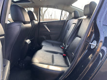 Load image into Gallery viewer, 2012 Mazda Mazda3i SV Grand Touring
