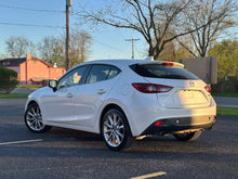 Load image into Gallery viewer, 2017 Mazda 3 Grand Touring
