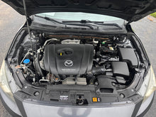 Load image into Gallery viewer, 2016 Mazda Mazda 3i Sport
