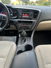 Load image into Gallery viewer, 2013 Kia Optima

