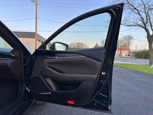 Load image into Gallery viewer, 2018 Mazda 6 Grand Touring Signature Reserve
