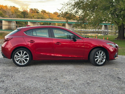 2015 Mazda Mazda 3S Grand Touring Hatchback