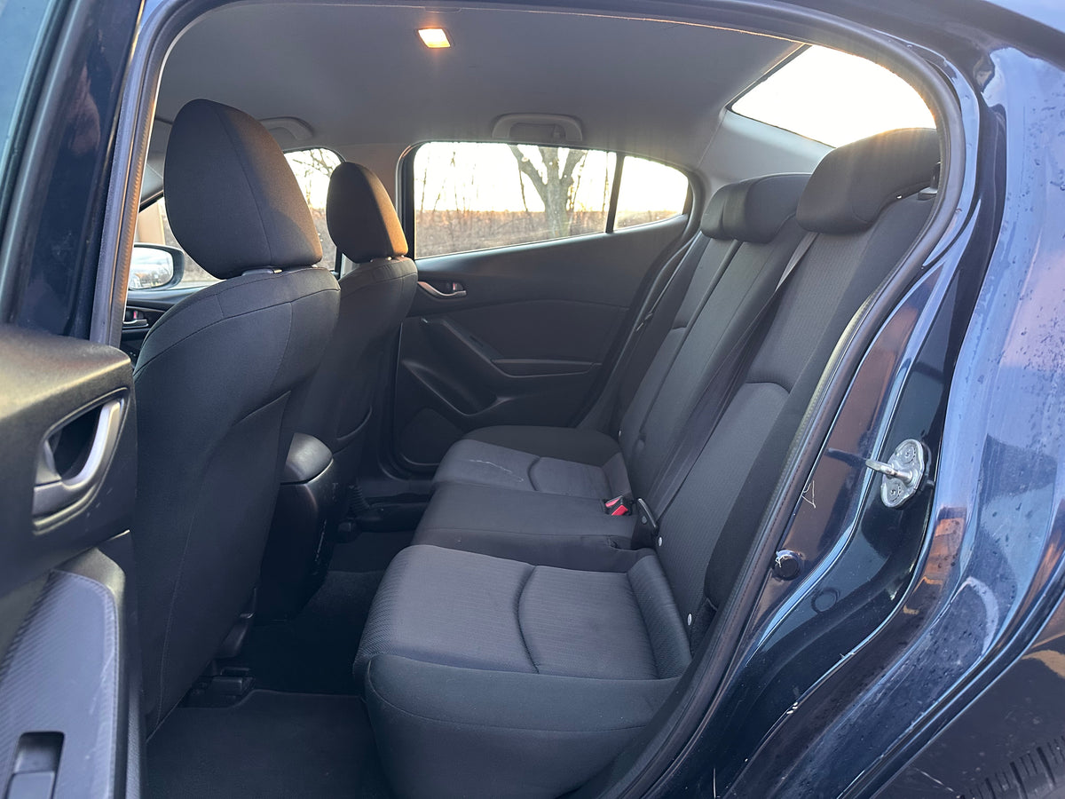 2016 Mazda Mazda 3i