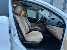 Load image into Gallery viewer, 2010 Mazda Mazda 3S Grand Touring Hatchback
